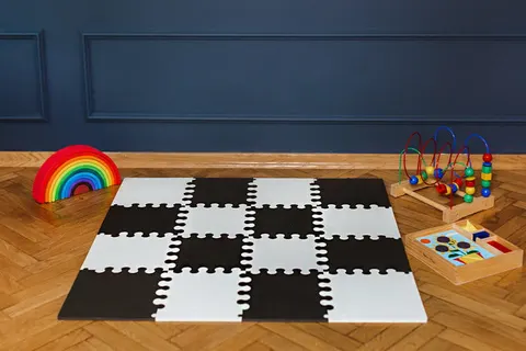 Puzzle piankowe czarno-białe MINI 16 szt.