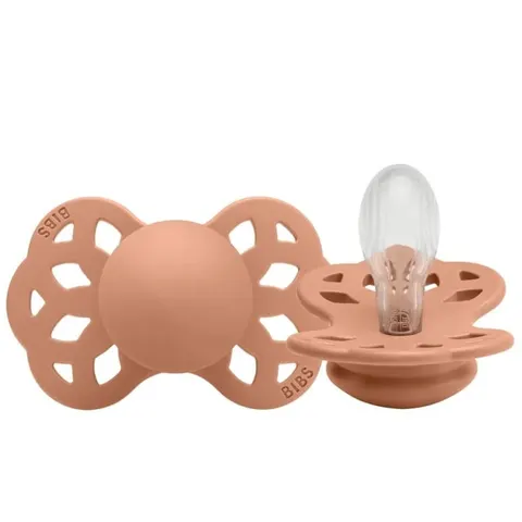 Smoczek silikonowy symetryczny INFINITY M PEACH 6m+, Bibs