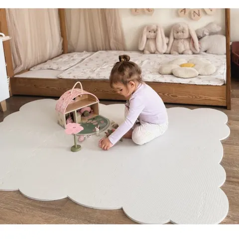Mata piankowa Biscuit CHMURKA OFF WHITE 157x157cm XXL