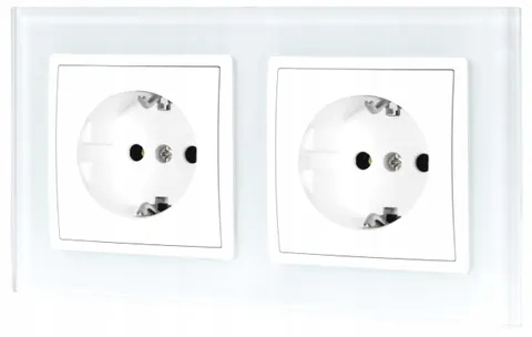 QUADRA Gniazdko Elektryczne Schuko Szklane
