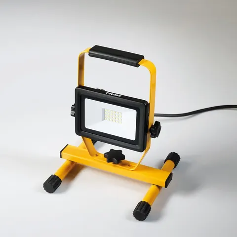 Poręczna lampa robocza TS1930 1500lm