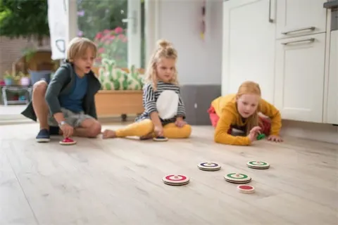 Gra zręcznościowa drewniany Curling bs toys buiten speel
