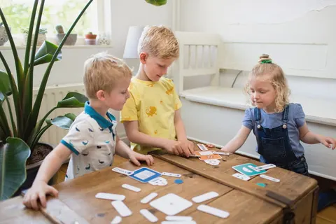 Gra logiczna 3w1 Robot - mój przyjaciel BS Toys Buiten Speel