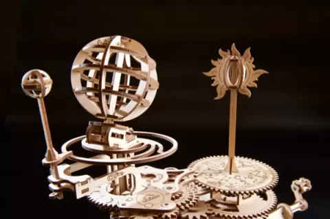 Tellurium mechaniczne model do składania 249 el. Ugears