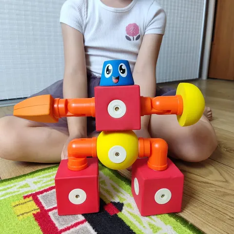 Duże klocki piankowe magnetyczne MagFlexi- 100 el.
