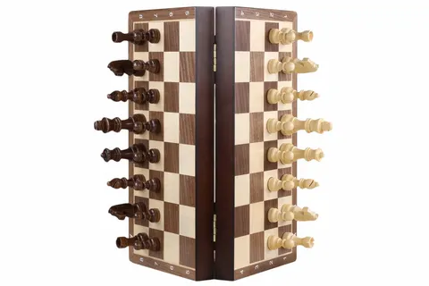 Szachy magnetyczne drewniane 31 cm (orzech/klon) intarsjowane
