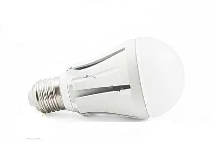 Żarówka LED E27 24SMD 5630 Alu Zimna 10W/900lm