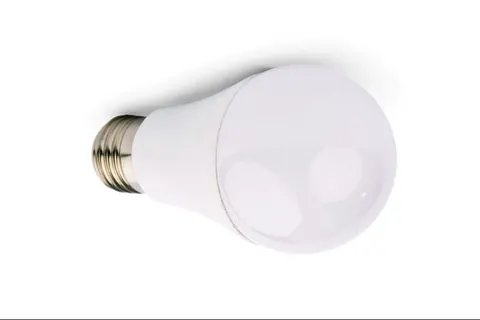 Żarówka LED E27 10W/820lm WW