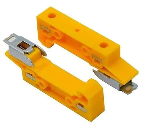 Uchwyt P-12 na szynę DIN dla EPM-153