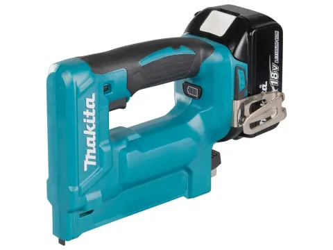 Makita Zszywacz aku 18V DST112Z