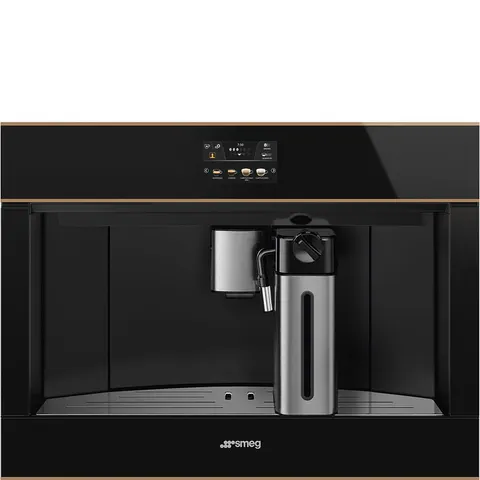 Ekspres do kawy Smeg Dolce Still Novo CMS4604NR 45 cm - ekspozycja