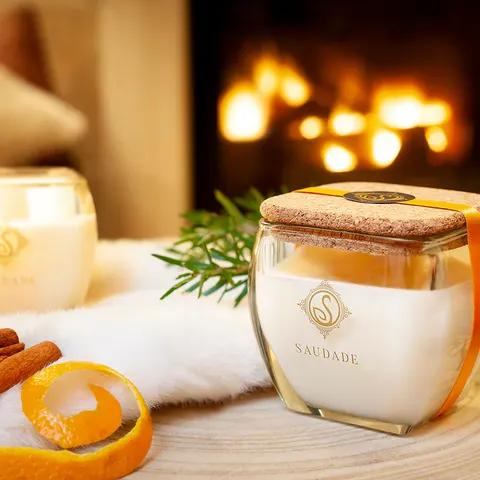 Świeca Saudade pomarańcza-cynamon 200 g