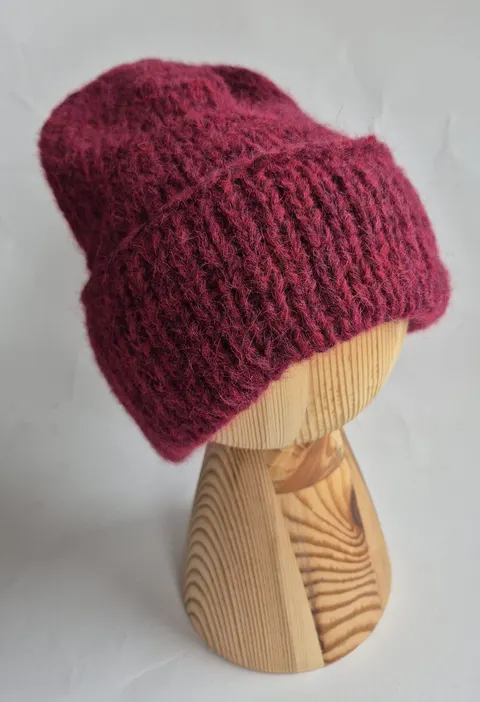 Bordowa czapka - alpaka, wełna merino