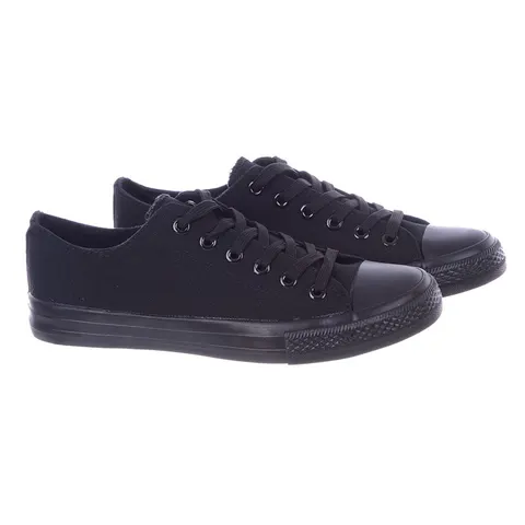 Buty Trampki Krótkie Klasyczne Czarne Vico 119/120