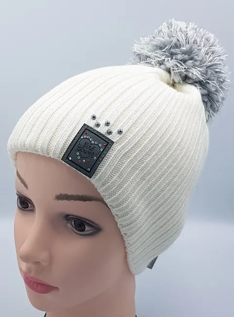 Zimowa czapka dziewczęca Girl Power Kremowa