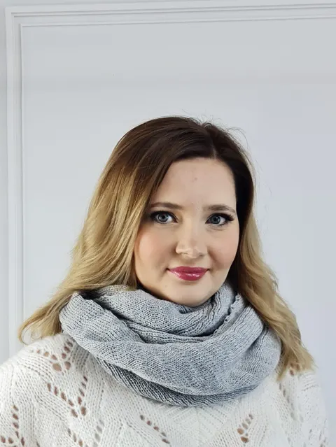 Komin damski popielaty