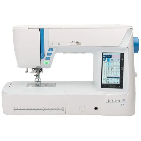 Janome SKYLINE S7