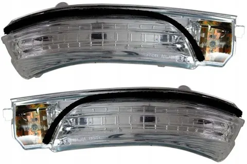 Kierunkowskaz Toyota Avensis Prawy +Lewy Led 09-18