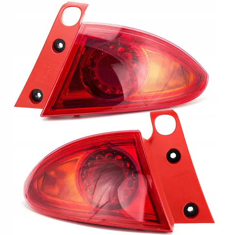 LAMPY TYLNE SEAT LEON '04 - '12 - LEWA+PRAWA ZESTAW