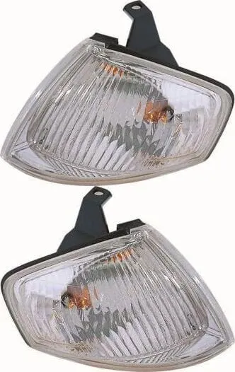 MIGACZE KIERUNKOWSKAZY MAZDA 323 VI 6 '98-'04 ZESTAW