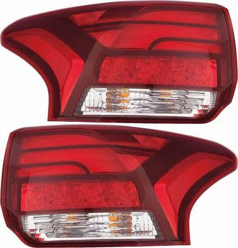 LAMPY TYLNE MITSUBISHI OUTLANDER III 3 '12-