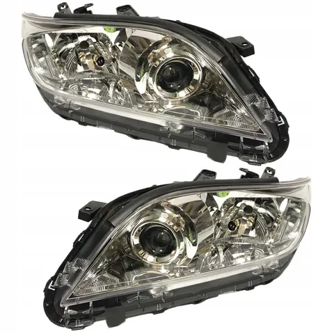 REFLEKTORY LAMPY PRZEDNIE TOYOTA RAV4 2010-2013 LEWA + PRAWA HALOGENOWA