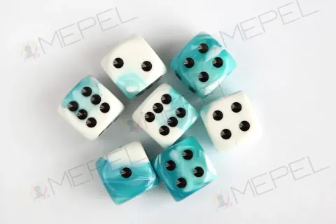 Kości Chessex - kostka k6 16mm Gemini Teal-White/black