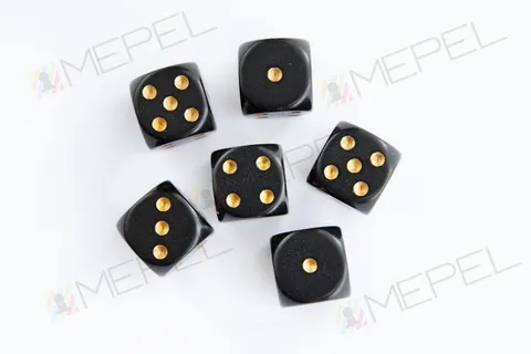 Kości Chessex - kostka k6 16mm Opaque Black/gold