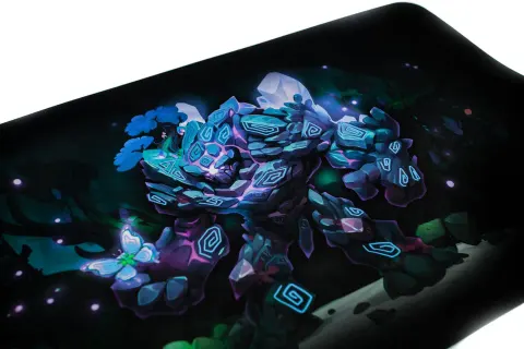 Mata gumowa Premium: Magiczny Golem 61x35 cm świecąca w ciemności