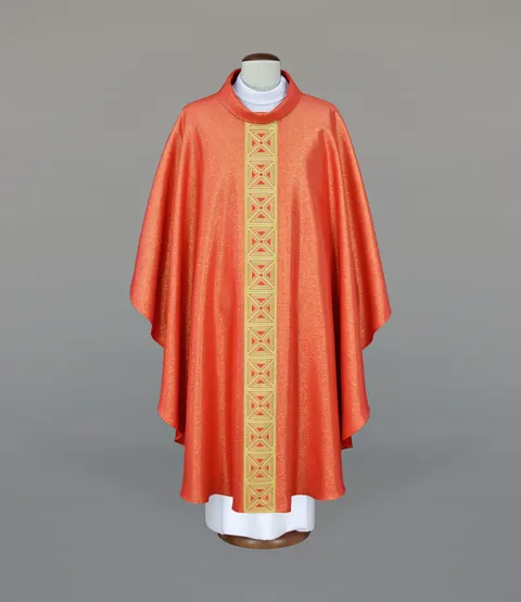 Ornat w kolorze czerwonym do użytku podczas liturgii