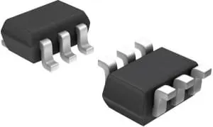 MOC3021s optotriak bez układu przełączania w zerze; SOIC6