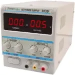 302D zasilacz laboratoryjny 30V / 2A