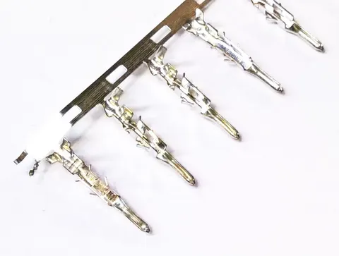Styk CRIMP męski do złącz MFH