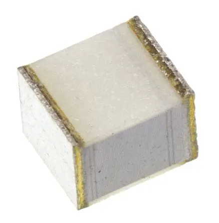 2824 330nF / 63V MMC kondensator foliowy SMD