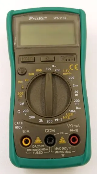 MT1132 uniwersalny miernik cyfrowy 500V, 10A, 200K