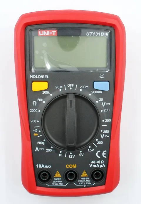 UT131B uniwersalny miernik cyfrowy 250V, 10A, 200M, 200uF