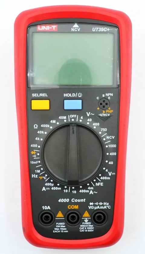 UT39C+ uniwersalny miernik cyfrowy 1000V; 10A; 200M; 10uF; 1MHz