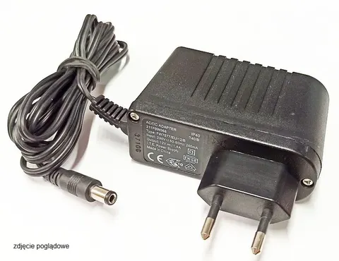 Zasilacz wtyczkowy impulsowy 12V / 1A