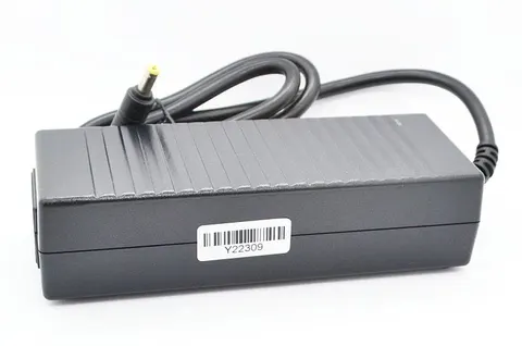 EA20120D1 desktopowy zasilacz impulsowy 24V / 5A