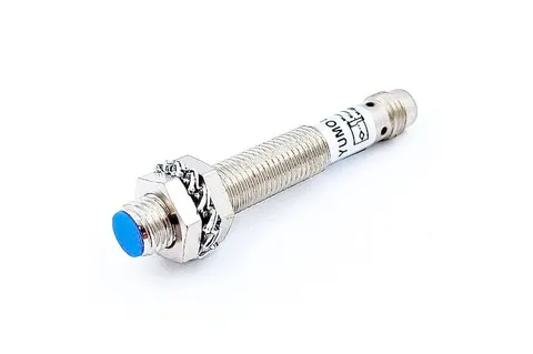 LR12XBF04DPOY-E2 czujnik indukcyjny M12, PNP / NO, zakres działania 4mm