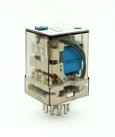 60.13.9.220 przekaźnik elektromagnetyczny 3PDT, zas. 220Vdc