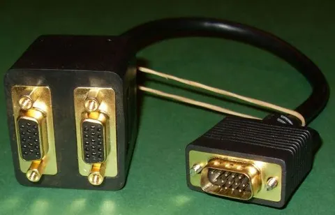 Adapter, przejściówka wtyk SVGA / 2x SVGA gniazdo