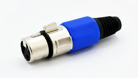 Gniazdo mikrofonowe na przewód XLR 3 pin niebieskie