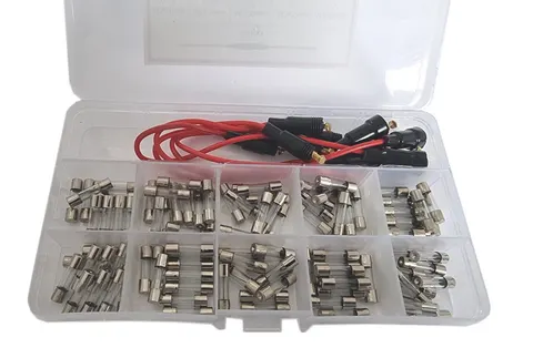 Zestaw bezpieczników 5x20mm + 5 gniazd na przewód