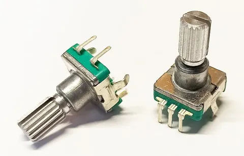 EC-12 przełącznik obrotowy enkoder 30 impulsowy + switch, pionowy