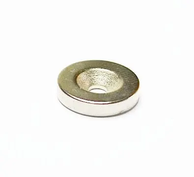 10x4,5 magnes neodymowy otwór 7/3mm
