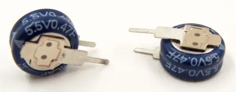 0,47F 5,5V superkondesator Gold Cap, montaż pionowy