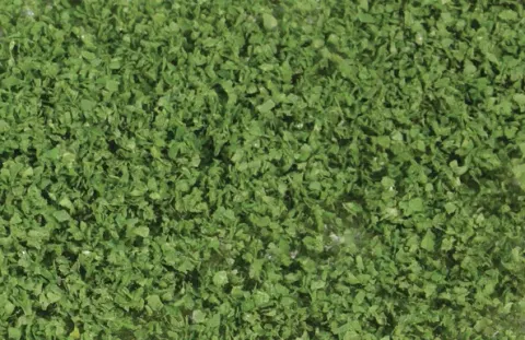 Posypka liściasta Realistic Laub wiosenna zieleń 200 ml Heki 15152