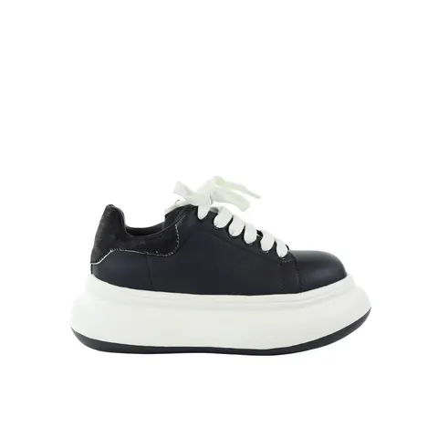 Damskie skórzane sneakersy czarne GOE SS2N4001