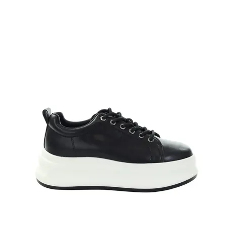 Damskie skórzane czarne sneakersy SS2N4020